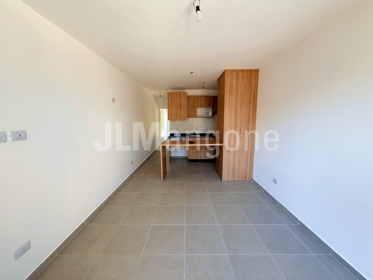 Departamento 2 ambientes con cochera, a estrenar