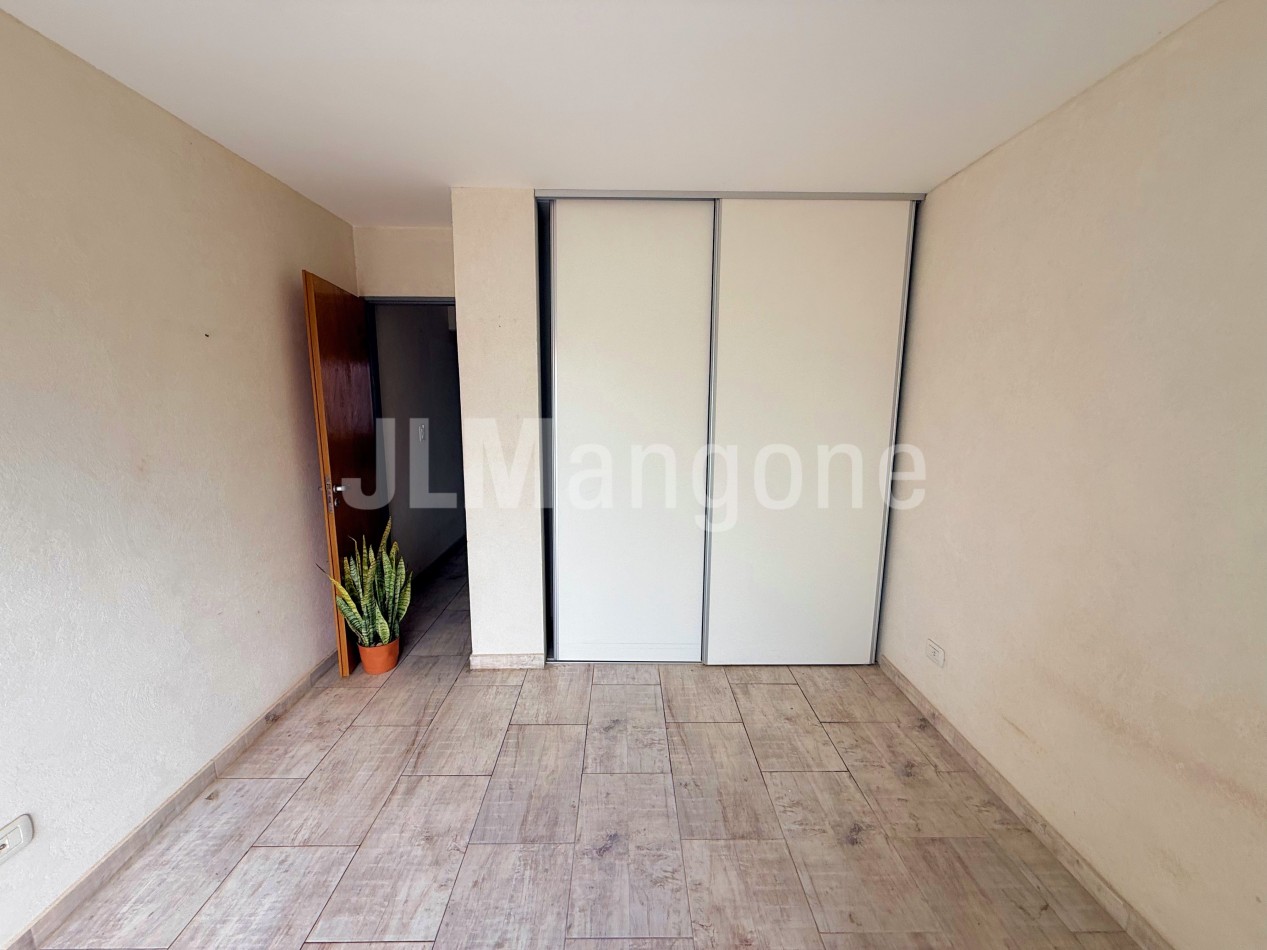 Departamento 2 ambientes con balcon