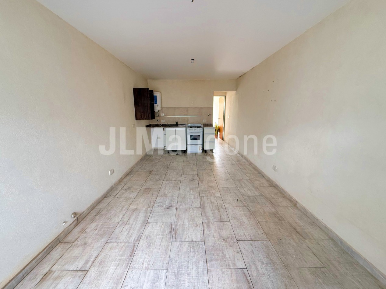 Departamento 2 ambientes con balcon