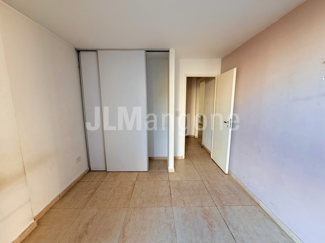 Departamento 2 ambientes con balcon
