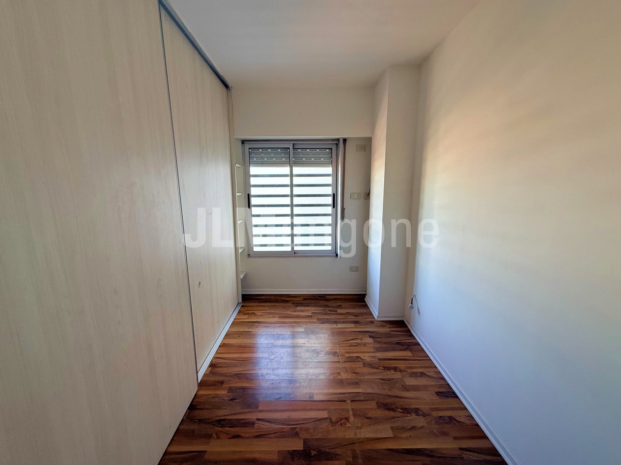 Departamento 4 amb con cochera, terraza y piscina