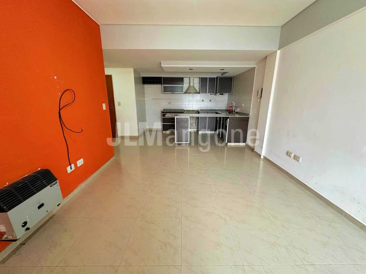 Departamento 2 amb con cochera, balcon y terraza