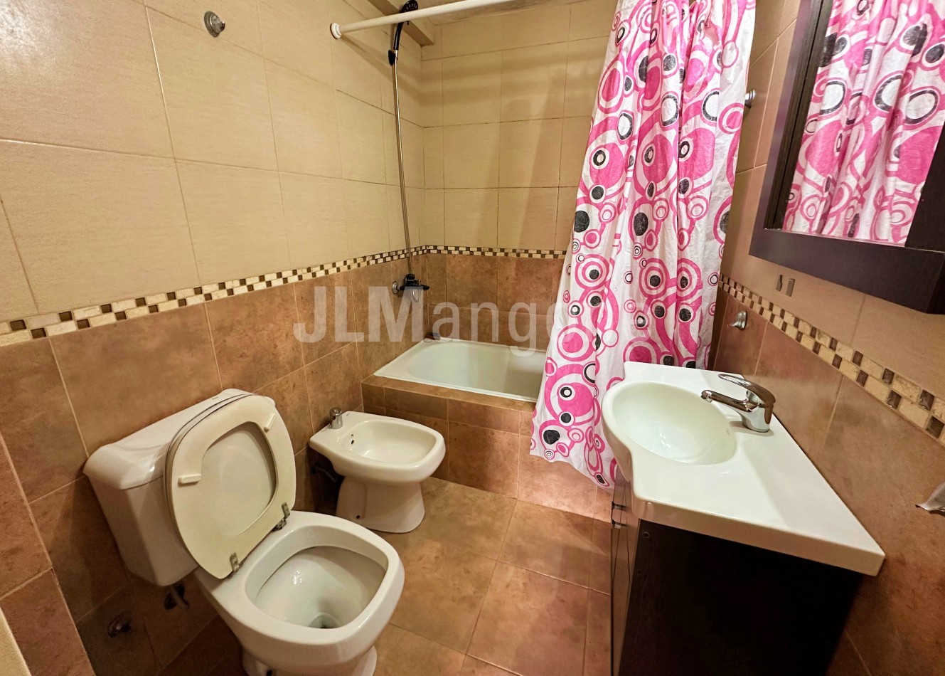 Departamento 2 amb con cochera, balcon y terraza