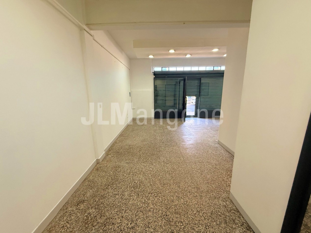 Local 50 m2 