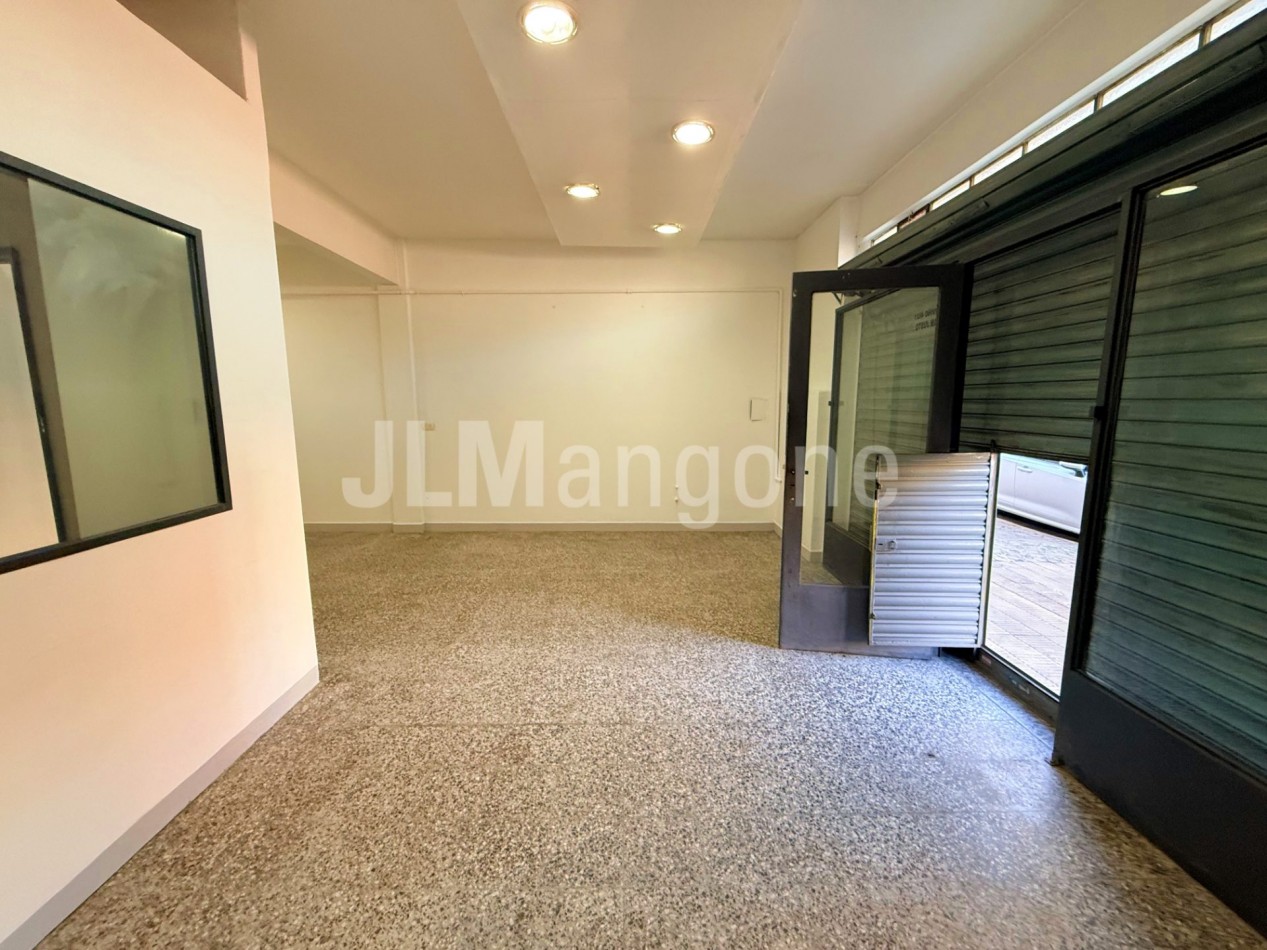 Local 50 m2 