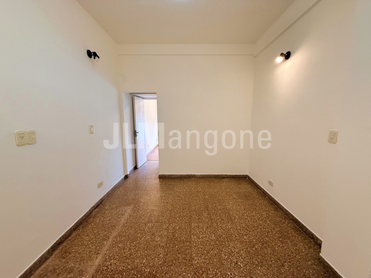 Departamento 2 ambientes al frente
