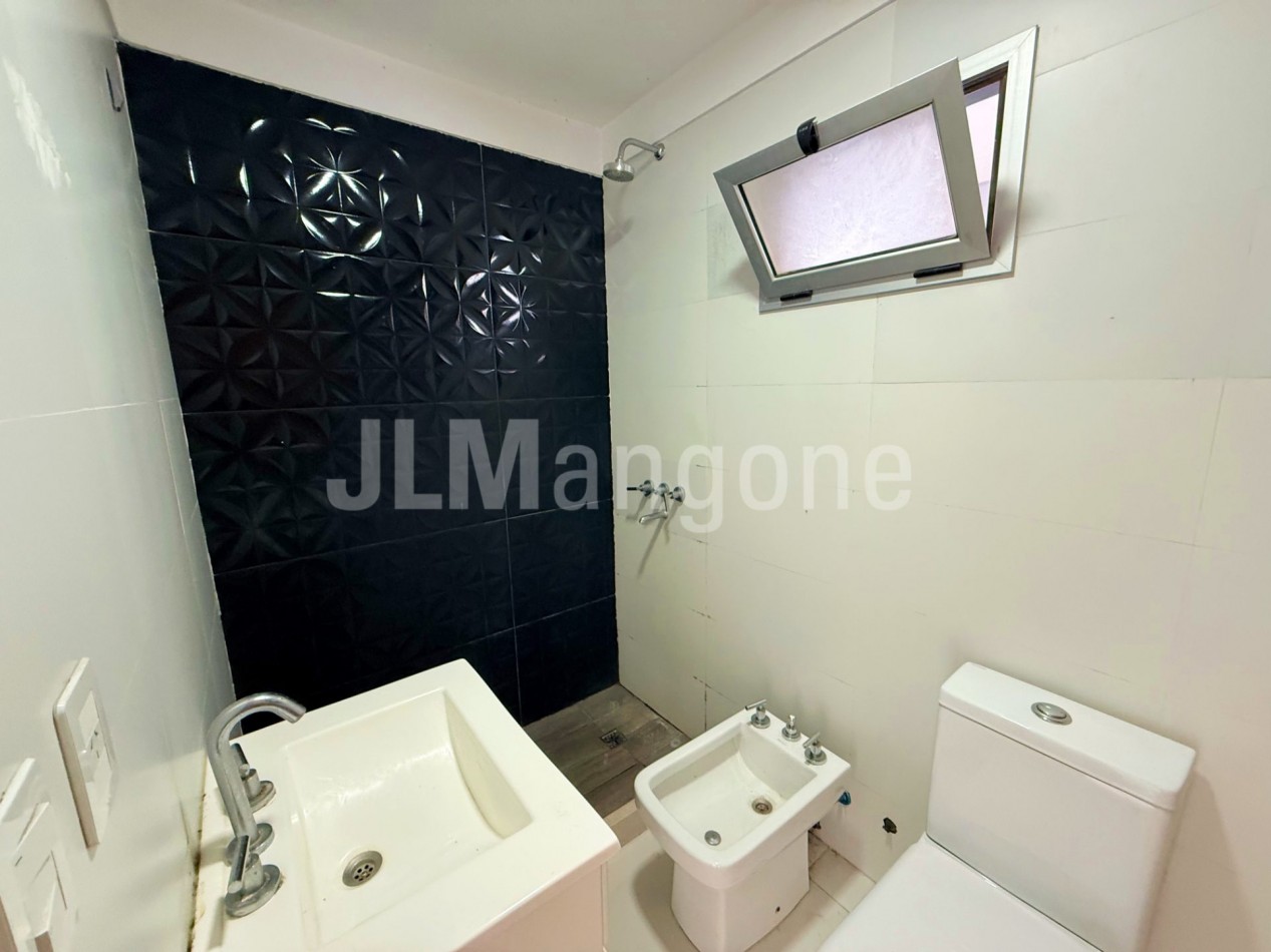 Departamento 1 ambiente pb con patio