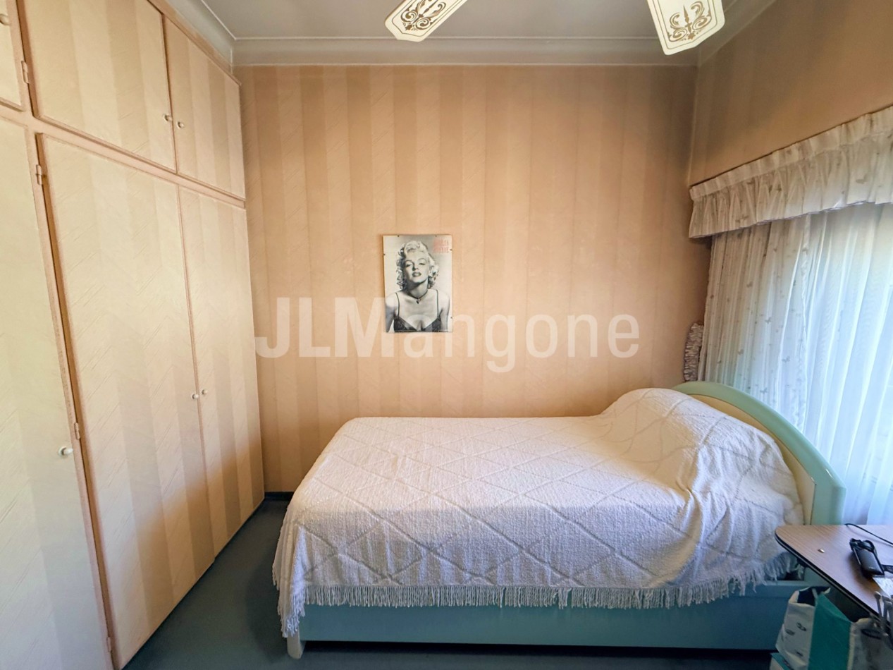 Casas 3 amb con piscina, parque, cocheras y quincho