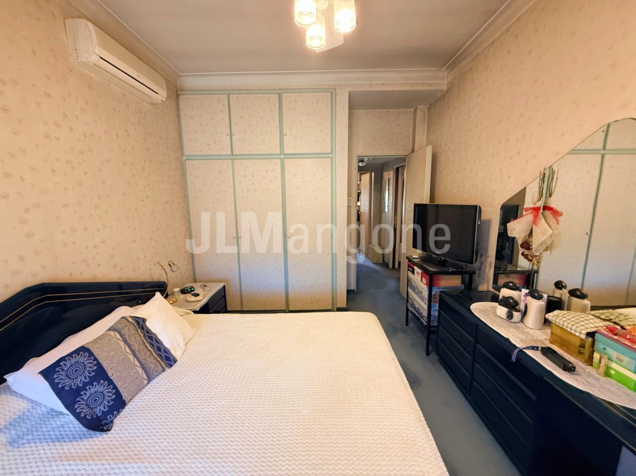 Casas 3 amb con piscina, parque, cocheras y quincho