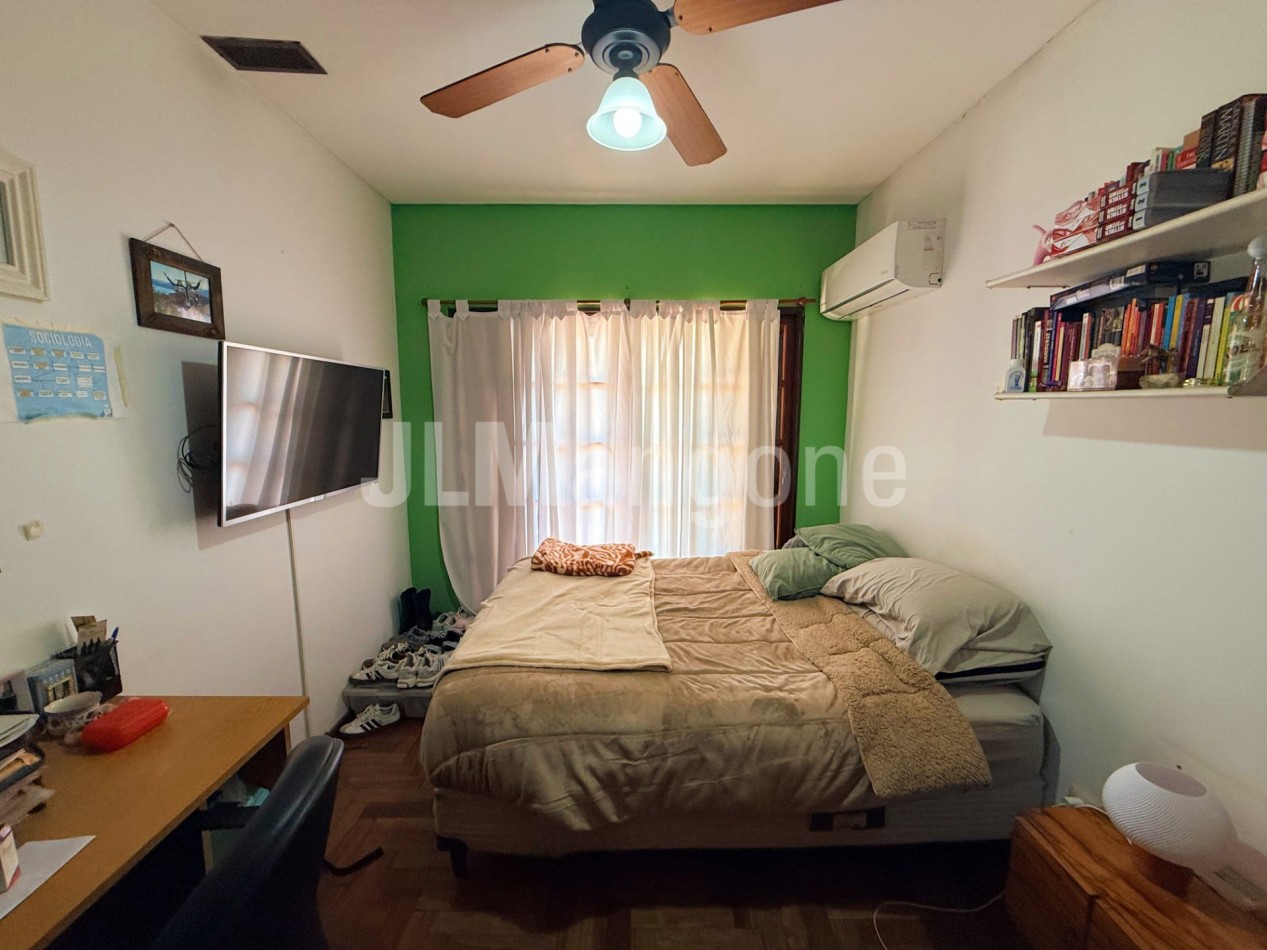 Casa amb 5 con cocheras, parque, piscina, quincho y depto 2 amb