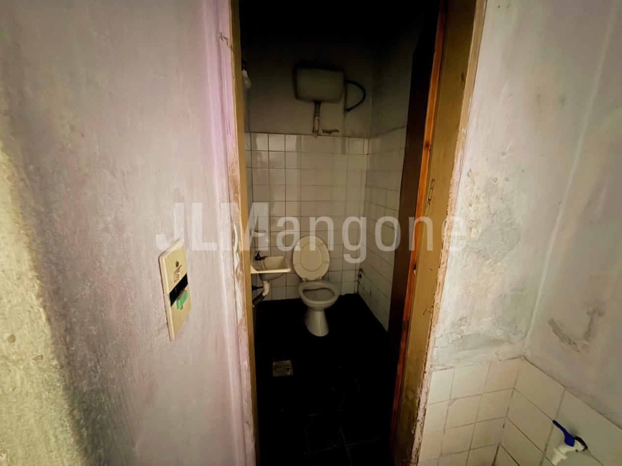 Local 40 m2 sobre Cerviño