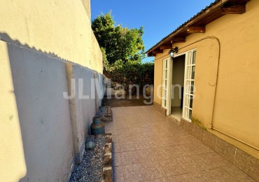 Ph 2 ambientes con patio y jardin
